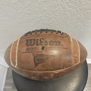 Vintage Wilson F1003 GST Brown Leather Football